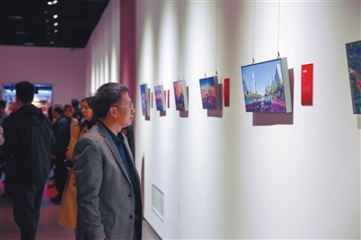 时光定格 沈阳解放75周年市民影像作品展，诉说城市记忆