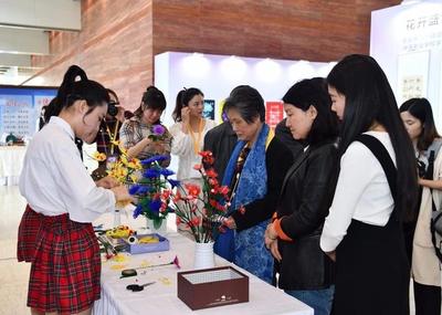 创新与匠心，让作品来说话 岳阳市职业教育宣传周活动盛大启动